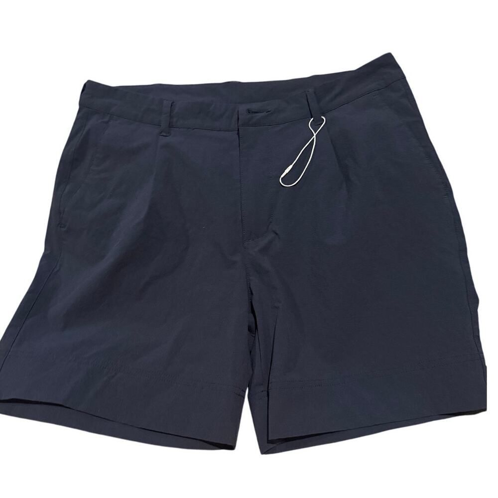 NWOT Helly Hansen Navy 6" Shorts Men's Sz. S